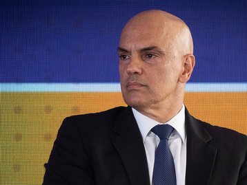 Deputados dos EUA divulgam decisões sigilosas de Moraes sobre redes sociais