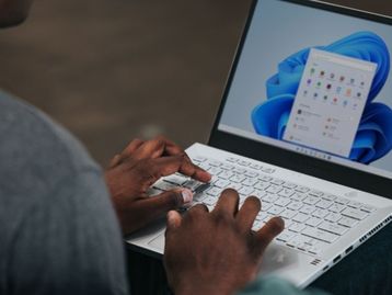 Windows 11 agora exibe anúncios de apps dentro do Menu Iniciar