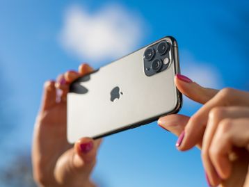 iOS 17.5.1: Apple corrige bug que 'ressuscita' fotos excluídas no iPhone
