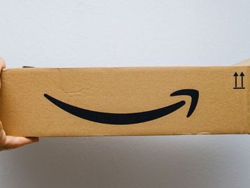 Eletrônicos em oferta na Amazon: iPhone, Smart TV LG, Monitor Samsung e outros produtos populares com até 40% de desconto