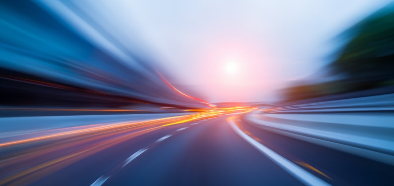 Enganando os sentidos: por que sentimos aceleração, mas não a velocidade?