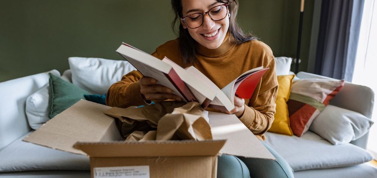 Compre livros a partir de R$ 2,85: títulos de romance, terror, clássicos, infantis e mais em promoção