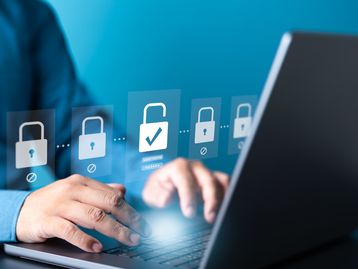 Brasil tem escassez de 750 mil profissionais de cibersegurança, diz estudo