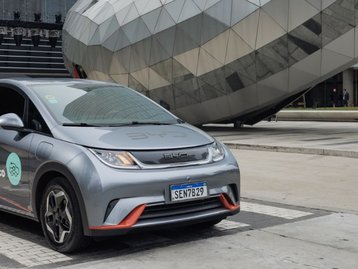 99 lança categoria para carros híbridos e elétricos em São Paulo