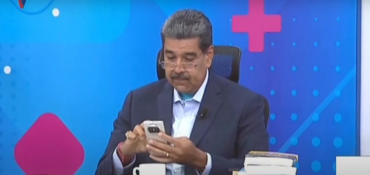 Maduro deleta WhatsApp ao vivo e faz campanha contra o app na Venezuela