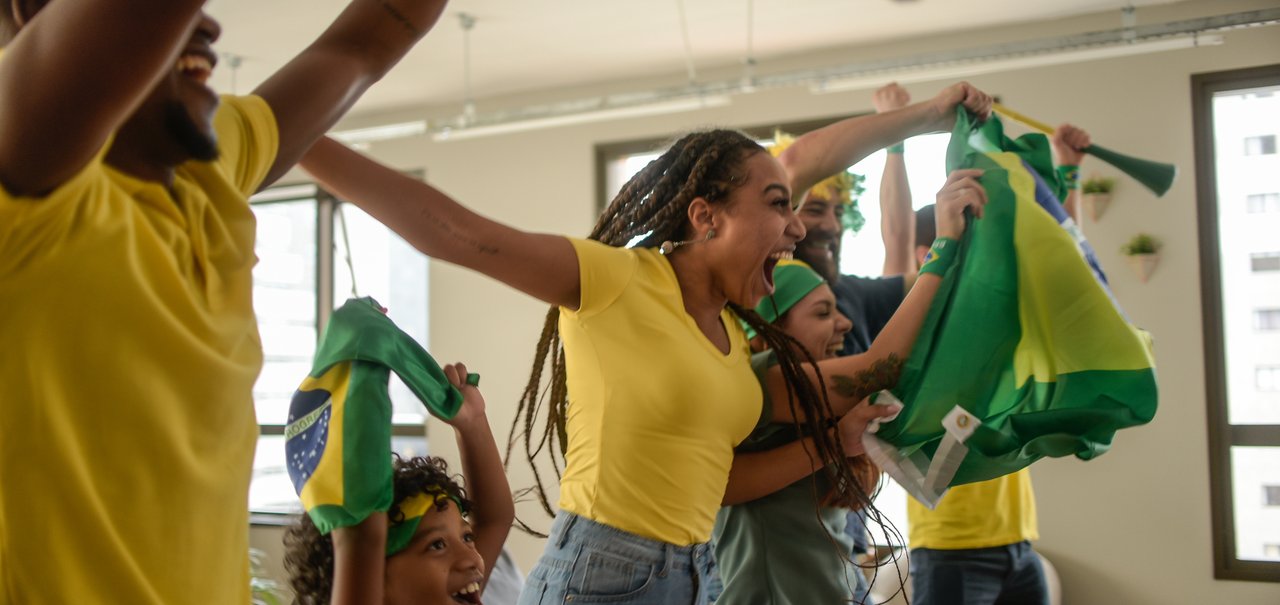 Itens do Time do Brasil com até 25% OFF + cupom no Mercado Livre; veja sugestões