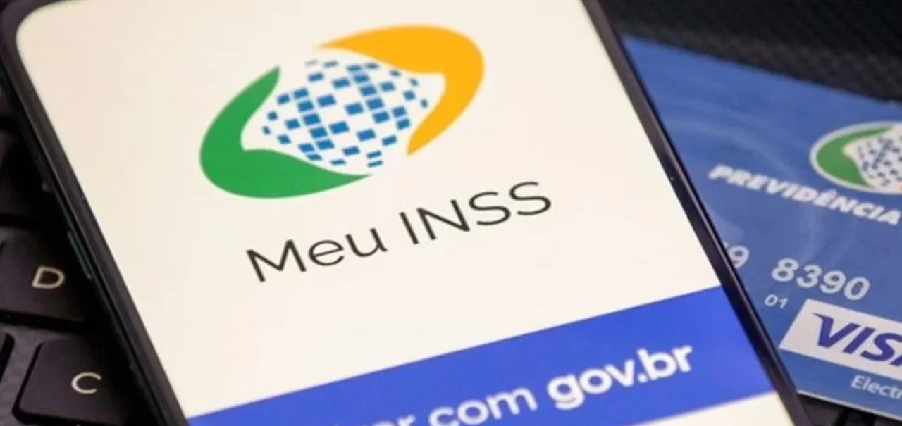 Polícia Federal faz operação contra grupo que rouba e vende dados do INSS