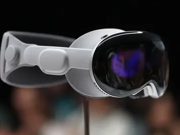 Apple vai lançar óculos Vision Pro 2 com novo chip em 2025, afirma analista
