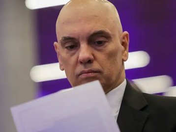 X aceita novas multas do STF e Moraes pede desbloqueio de contas bancárias
