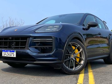 Teste: Porsche Cayenne Turbo GT é uma homenagem brutal ao salvador da marca