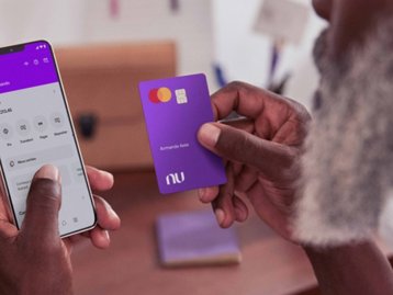 Nubank se prepara para iniciar testes de sua operadora de telefonia celular