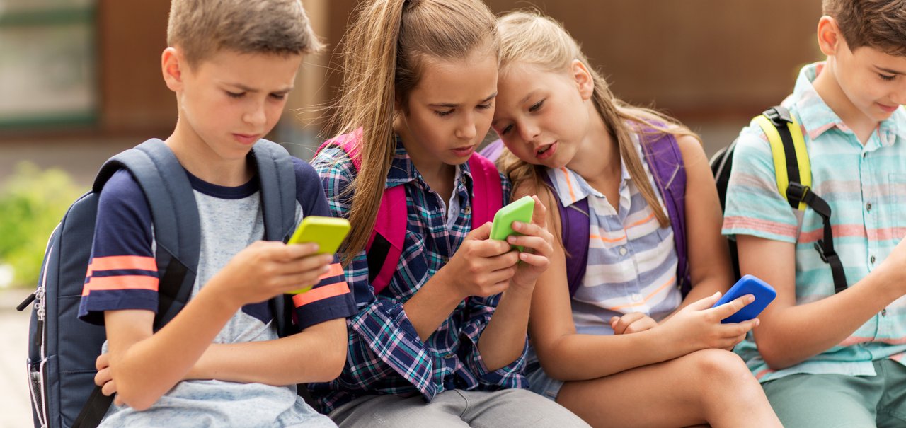 PL que proíbe o uso do celular no ambiente escolar avança na Câmara