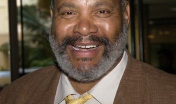 Morre, aos 65 anos, James Avery, o "Tio Phil" de Um Maluco no Pedaço