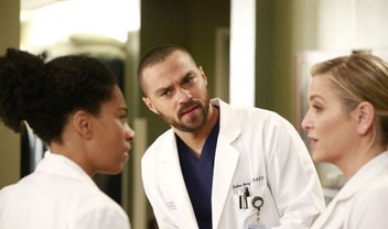 Grey’s Anatomy: médico escondido e médica dispensada no trailer e fotos do episódio 13x12