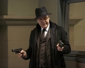 The Blacklist: Red se torna alvo de uma criminosa no trailer e fotos do episódio 4x13