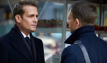 Suits: Harvey procura ajuda para ação de Mike no trailer e fotos do episódio 6x15