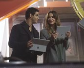 Scorpion: planejamento de casamento e gôndola suspensa em cenas do episódio 3x20