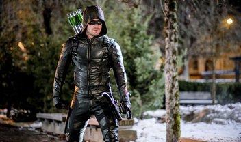 Arrow: Oliver busca vingança de Prometheus no trailer do episódio 5x18