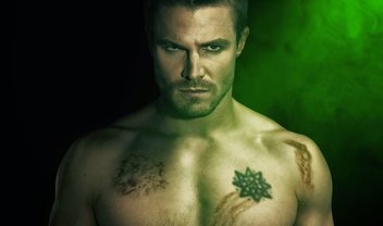 Arrow: caçada a Adrian Chase na sinopse e fotos do episódio 5x19