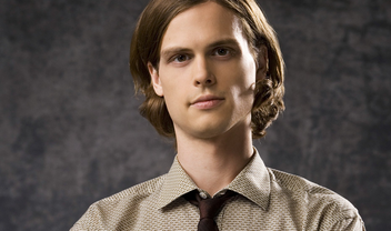 Criminal Minds: Reid aguarda julgamento na sinopse do episódio 12x20