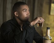 The Originals: Klaus e Marcel sofrem assombração em cenas e fotos do episódio 4x05