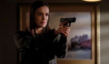 Agents of SHIELD: Daisy e Simmons discutem plano de Aida em cena do episódio 4x20