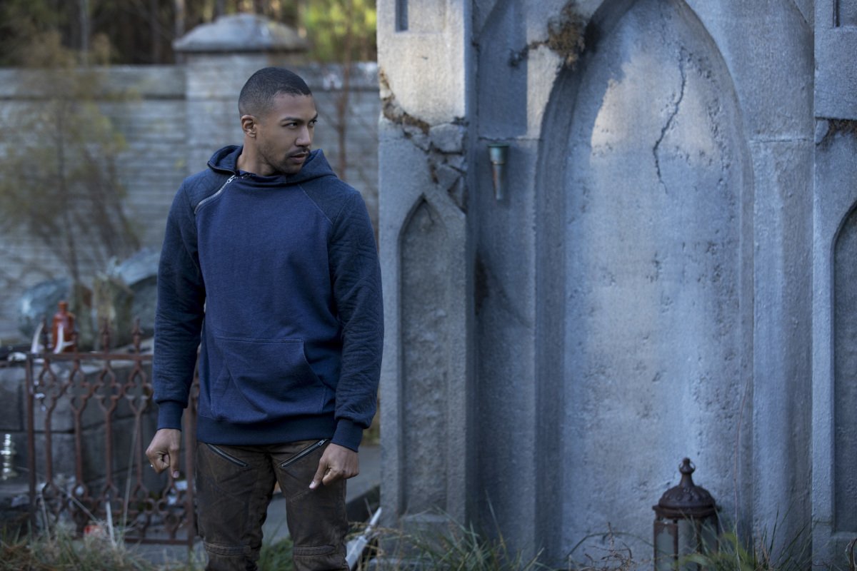 Imagem de The Originals: Marcel preocupado com plano de Vincent nas fotos do episódio 4x12