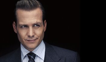 Suits: passado de Harvey causa complicações no trailer do episódio 7x09