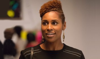 Insecure: decisões de vida no trailer do último episódio da 2ª temporada