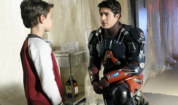 Legends of Tomorrow: passado de Ray Palmer no trailer e fotos do episódio 3x04