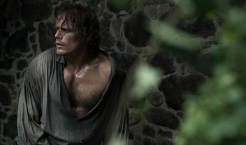 Outlander: Jamie perseguido pelas suas escolhas nas fotos do episódio 3x08