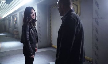 Agents of SHIELD: assista aos 17 minutos iniciais da estreia da 5ª temporada