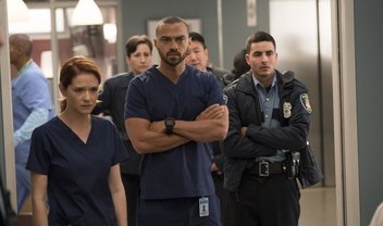 Grey’s Anatomy: suspeita contra marido no trailer e cena do episódio 14x10