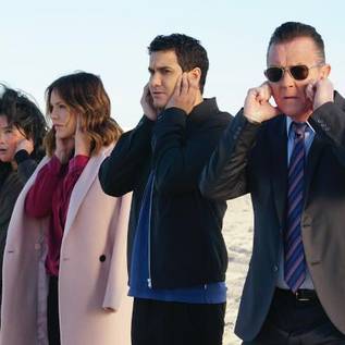 Imagem de Scorpion: enfrentando um tsunami nas cenas do episódio 4x15
