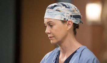 Grey’s Anatomy trabalha com bombeiros de Station 19: cena do episódio 14x13