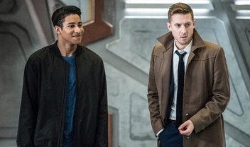 Legends of Tomorrow: Alemanha Oriental dos anos 60 no trailer e cenas do episódio 3x13