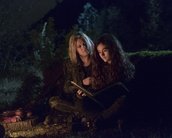 The 100: veja como Clarke e os habitantes da nave estão vivendo em cenas do episódio 5x01