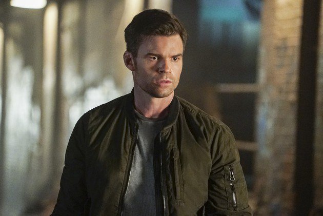 Imagem de The Originals: Elijah conhece Antoinette em cena do episódio 5x03