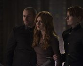 Shadowhunters: Clary é julgada e os Lightwood capturam Jace nas cenas do episódio 3x08