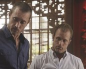 Dupla da Hawaii Five-0 precisa ajudar Junior em um resgate nas cenas do episódio 8x23