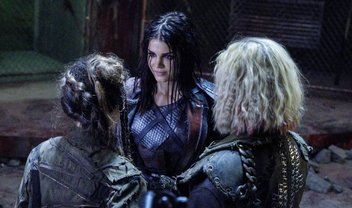 The 100: Clarke e Madi cuidam de Octavia em cena inédita do episódio 5x06