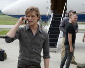 MacGyver e Jack unidos para salvar um velho amigo no trailer e cenas do episódio 3x02