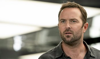 Blindspot: intrigas políticas no trailer e fotos do episódio 4x06