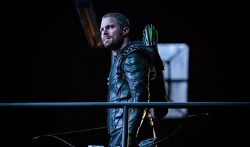 Arrow: episódio 150 será filmado como documentário sobre o Arqueiro Verde