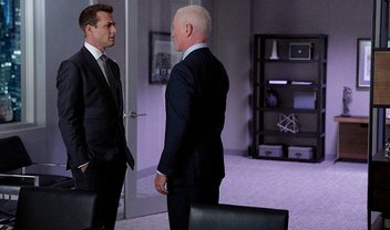 Suits: chantagem e problemas com a lei no trailer do episódio 8x13