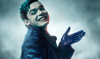 Gotham: fotos vazadas mostram visual assustador do Coringa no último episódio