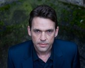 Batwoman: Dougray Scott será inimigo e pai de Kate Kane