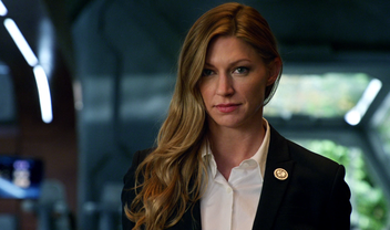 Legends Of Tomorrow: Jes Macallan, a Ava, é promovida ao elenco principal