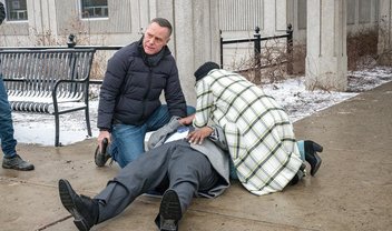 Chicago PD investiga atentado político no trailer do episódio 6x17