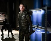 Arrow: rostos familiares e batalha final na sinopse da 7ª  season finale